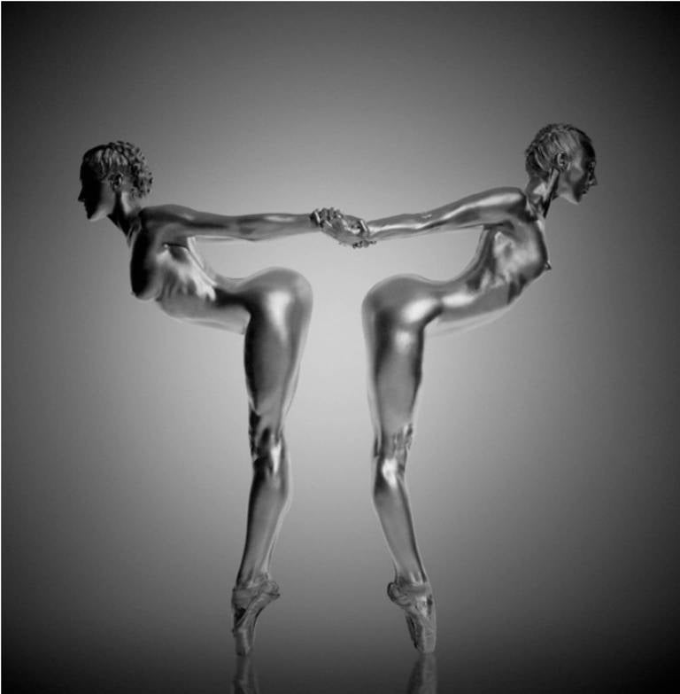 Guido Argentini Nude Photograph - Unity - two silver-painted models in sculptural pose, fine art photography, 2009