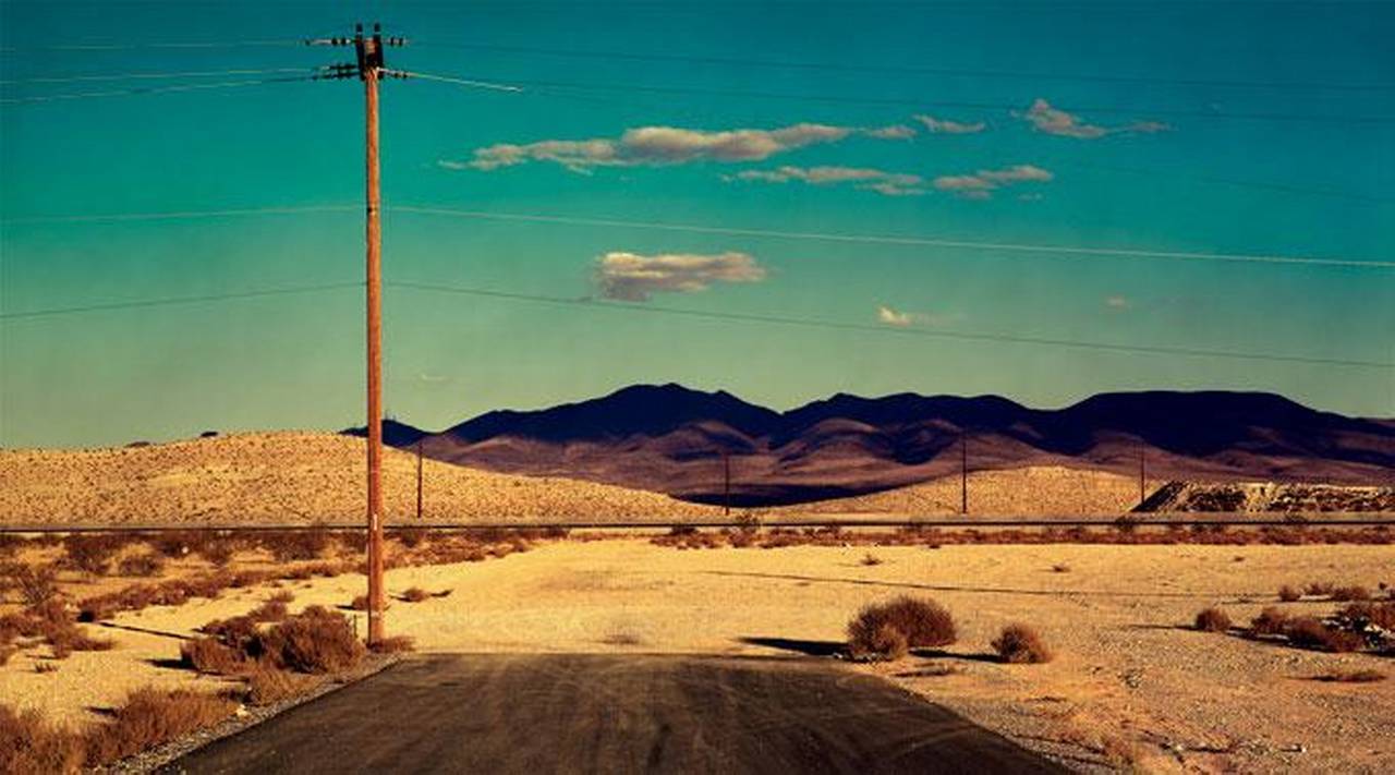 Albert Watson Landscape Photograph – Road to Nowhere
