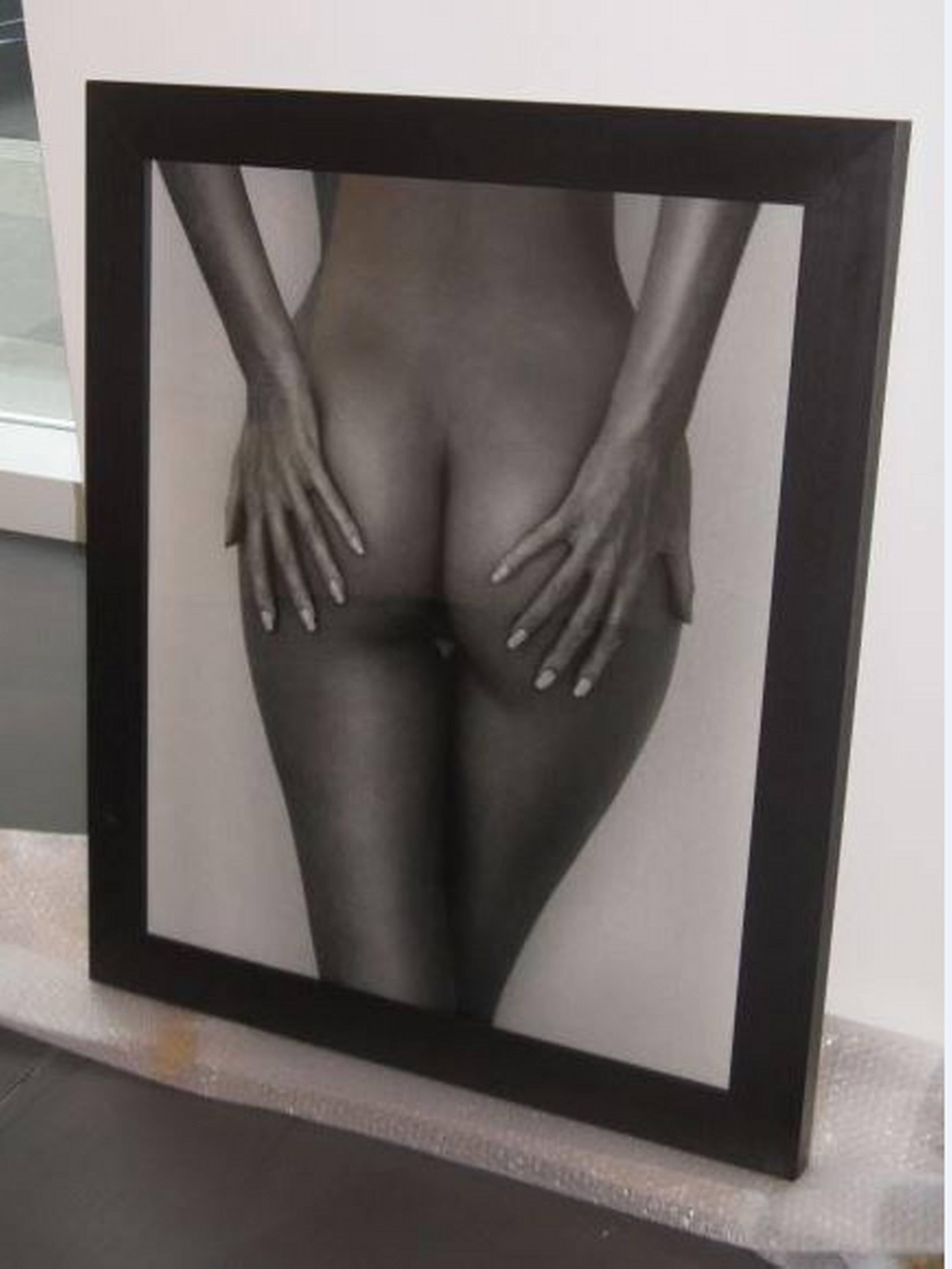 Philippa, Santorini - nude closeup in b&w, fine art photography, 1995 - Photograph by Andreas H. Bitesnich