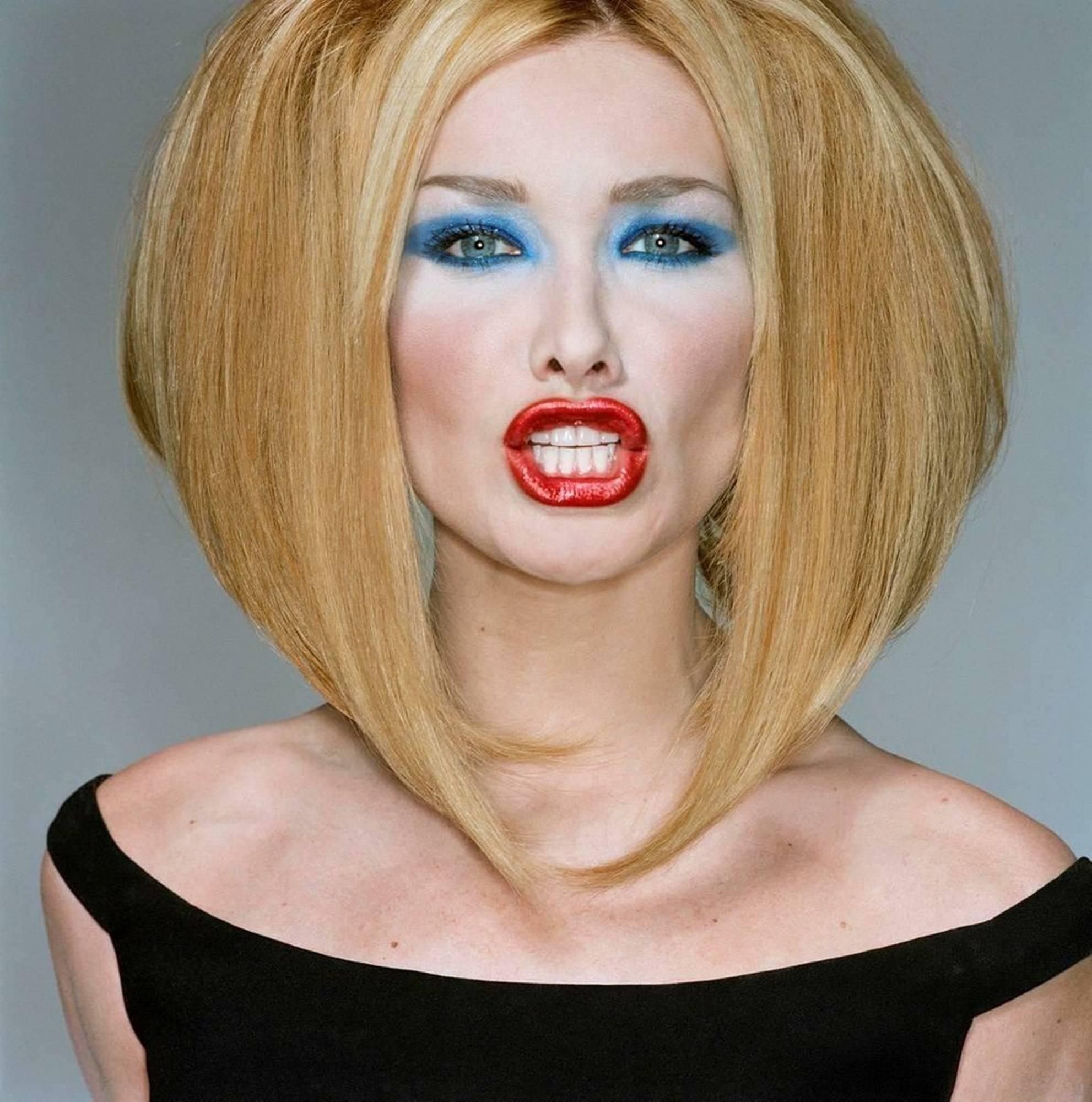 Color Photograph Michel Comte - Carla Bruni, Vogue Italia