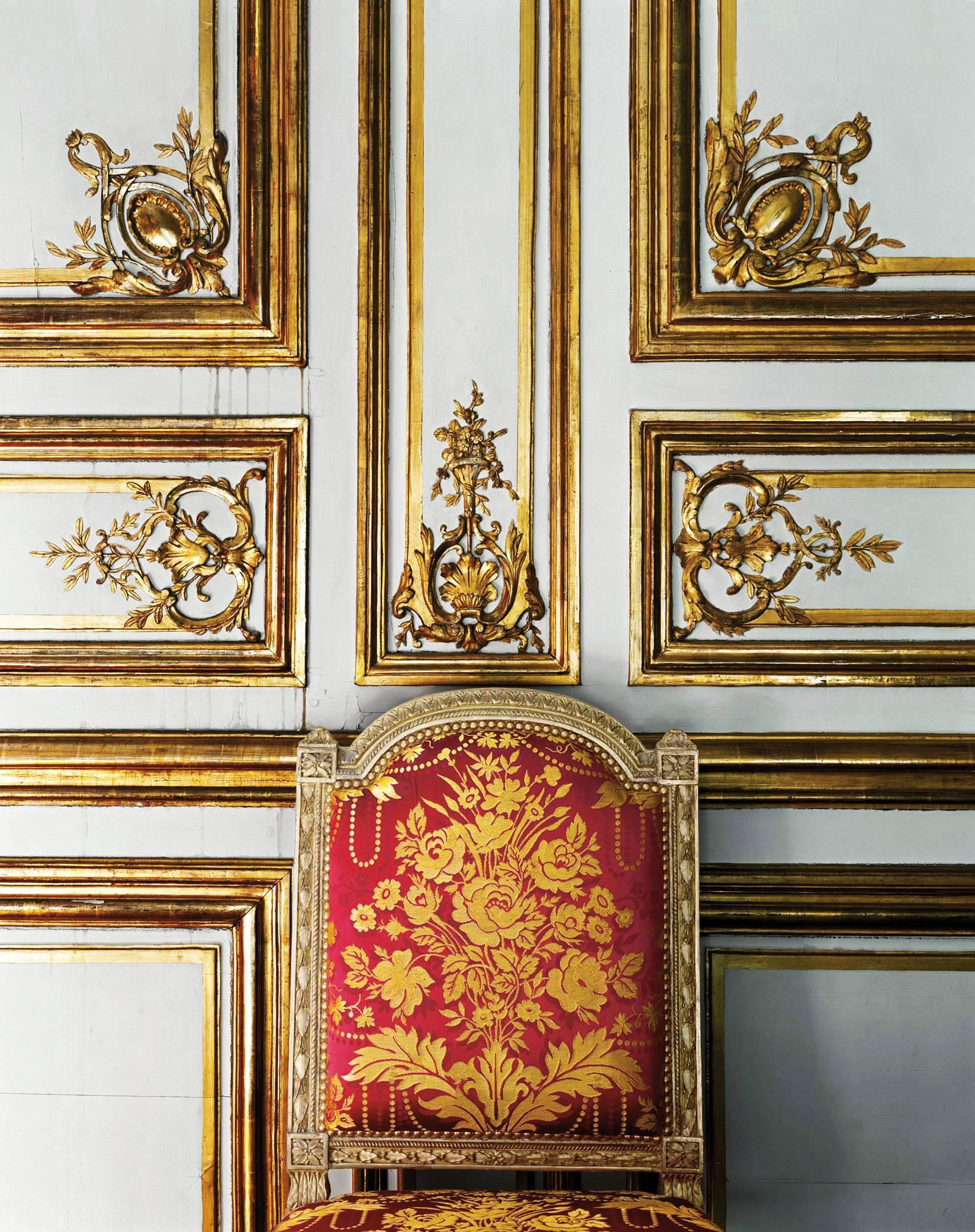 Salon des jeux de Louis XVI, Corps Central - R.d.C., Chateau de Versailles - Photograph by Robert Polidori
