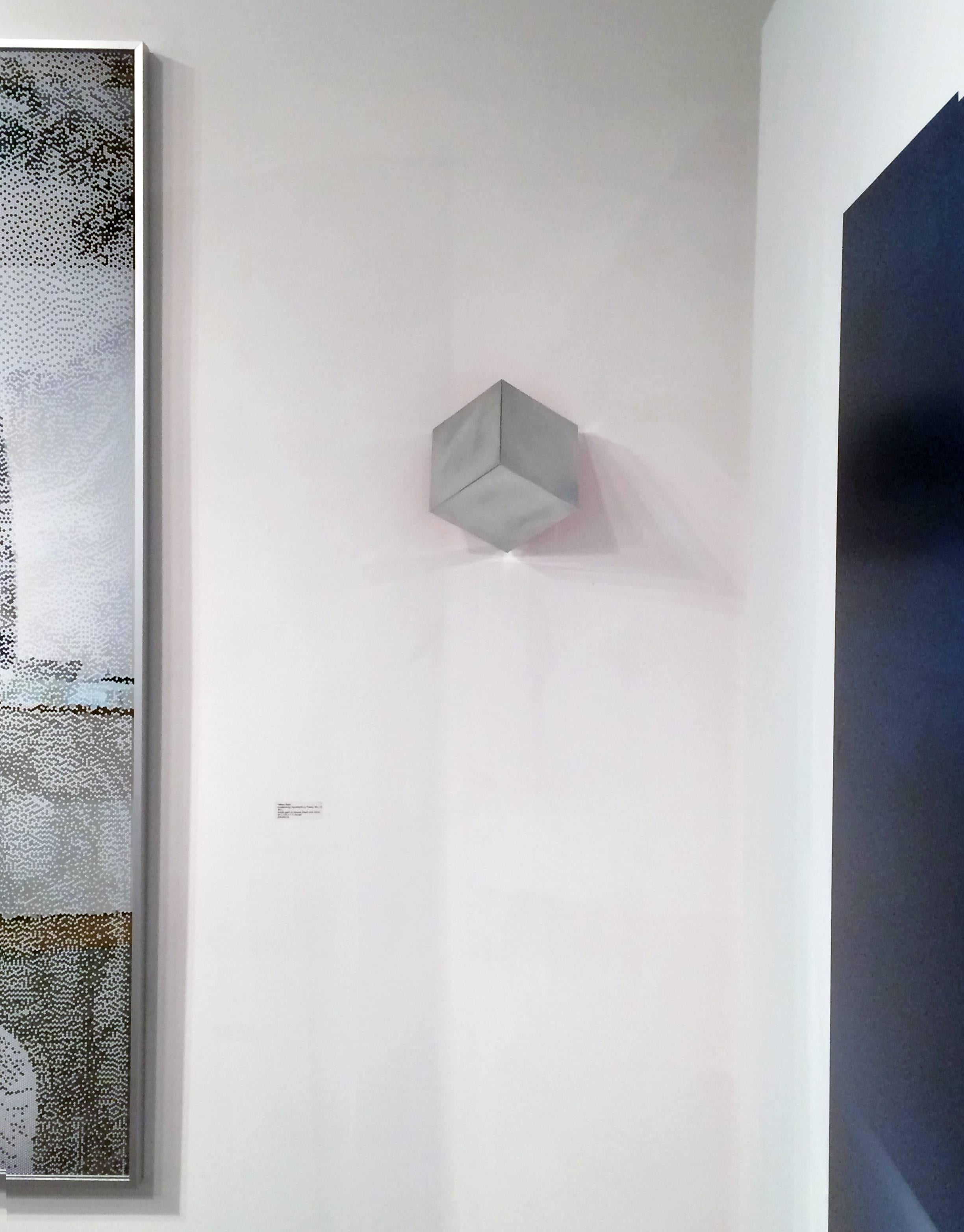 Disappearing Cube - Minimalist Sculpture by Arno Kortschot