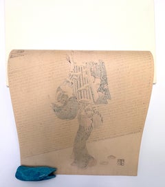 Einen Branch vom Pflaumenbaum des Nachbarn zupfen