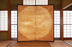 Folding Screen with Gold Leaf "Ikiru (To Live)" by DEMACHI Mutsuko