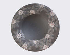 Round Plate with clematis designs