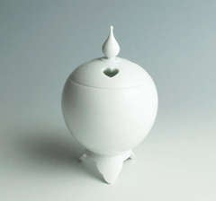 White Porcelain Incense Burner by Shunemon Okugawa, Arita, Japanese Ceramic