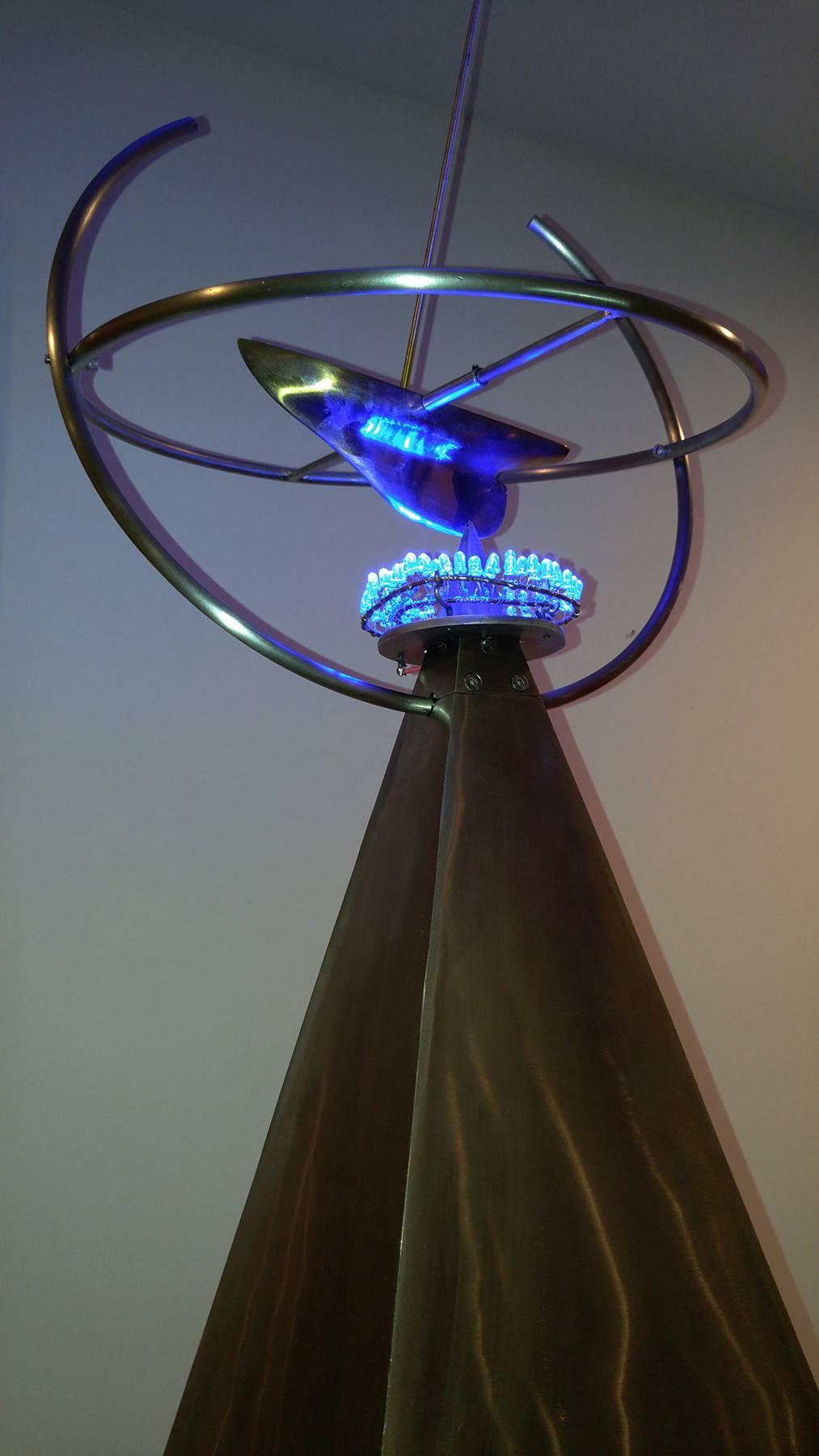 Symmetrical Joy 77x17x17, Stainless Steel and polished bronze with LED lighting, - Contemporary Sculpture by Robert Roesch