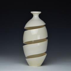 Spatial Spiral White II 10