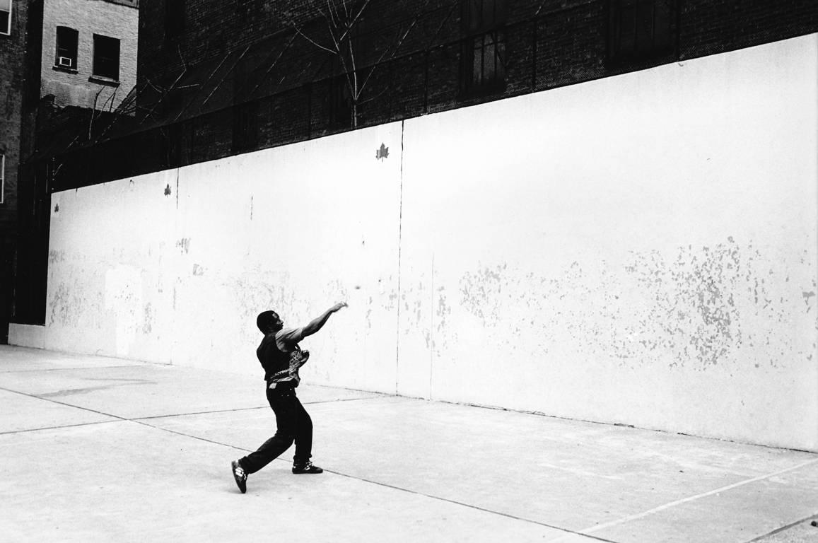 Paul Greenberg Figurative Photograph - Handball, New York City