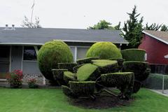 New Suburbia, Hayward (Two Balls) 12