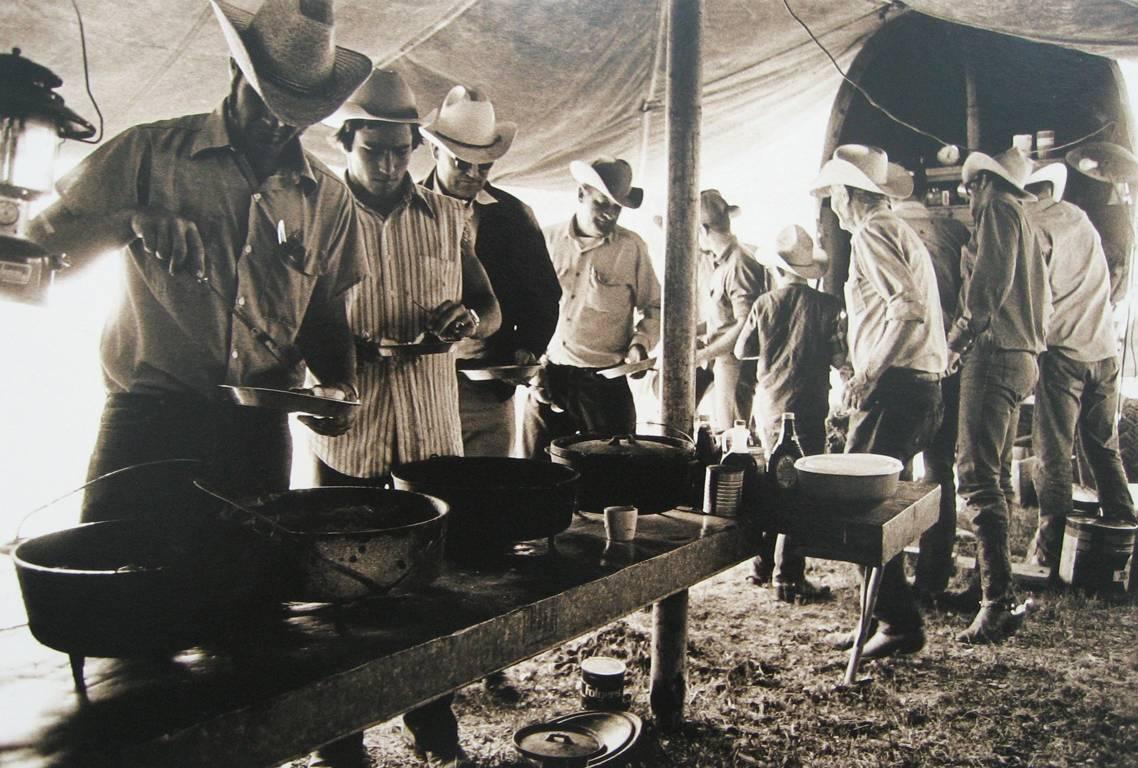 Bank Langmore Black and White Photograph - Lunch at Quien Sabe Wagon