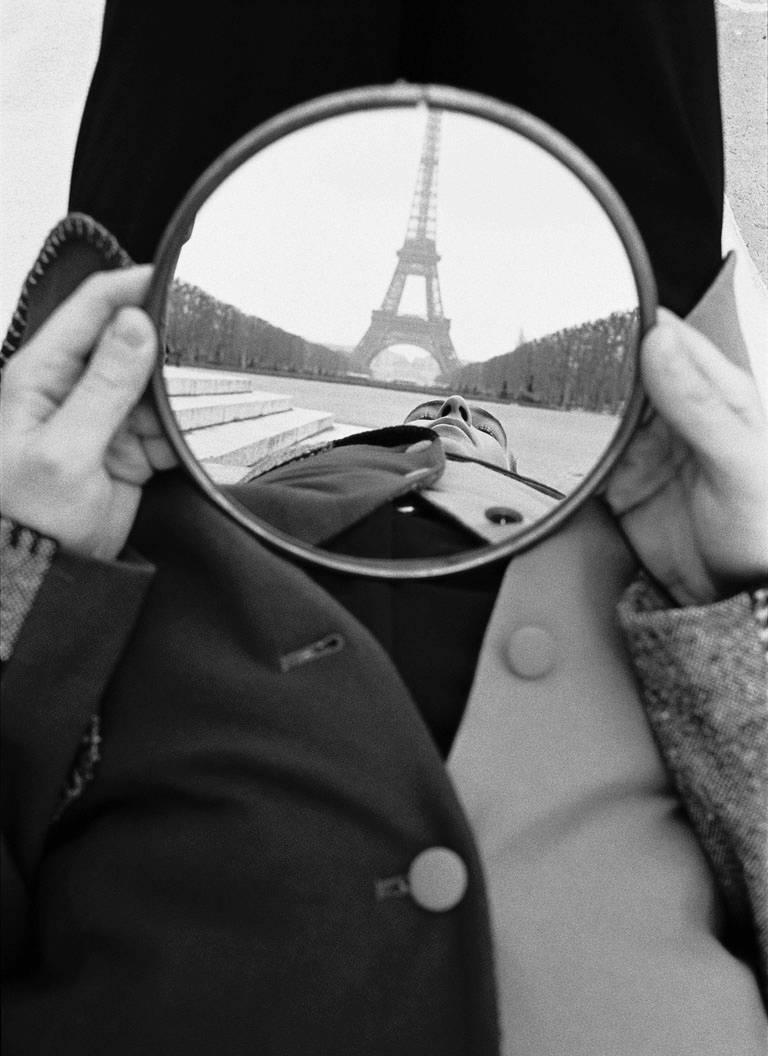 <i></noscript>Mirror Eiffel, 1992, by Geof Kern 
