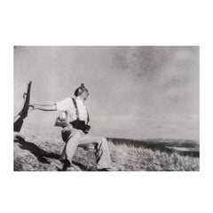 « Mort d'un soldat loyaliste, Espagne » (Le soldat tombant), de Robert Capa, 1936