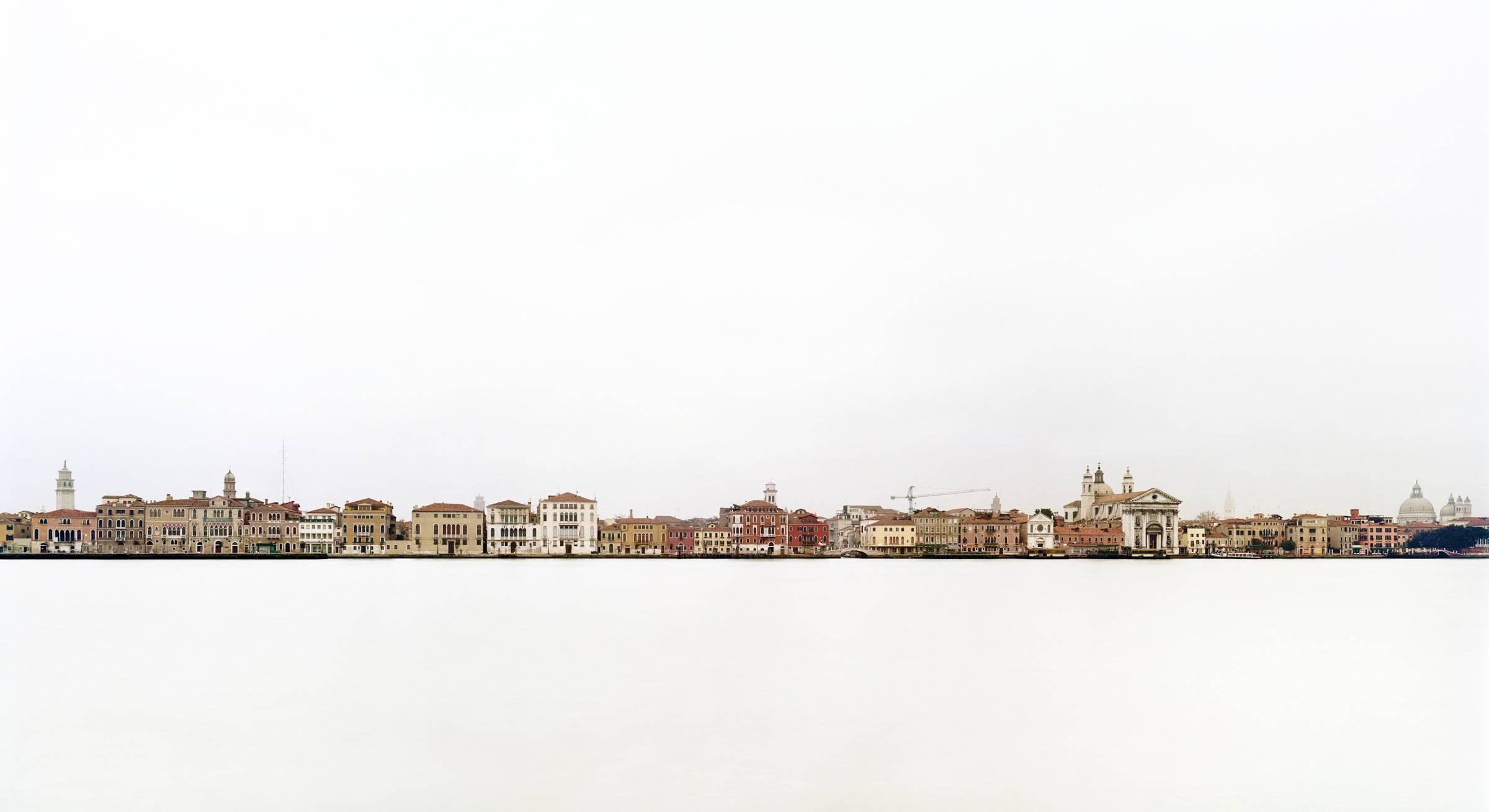 Sze Tsung Leong Landscape Photograph - Canale della Giudecca III, Venezia