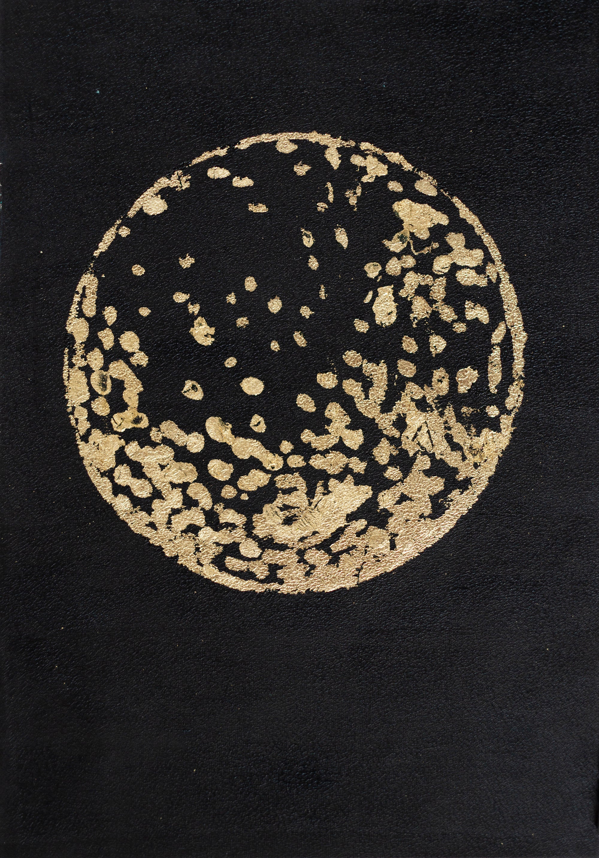 Marina Fisher Landscape Painting – Goldener Mond auf schwarzem Hintergrund – abstrakt