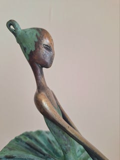 Ballerina, scultura realistica in bronzo, pezzo unico, 14 x 14 x 37 cm