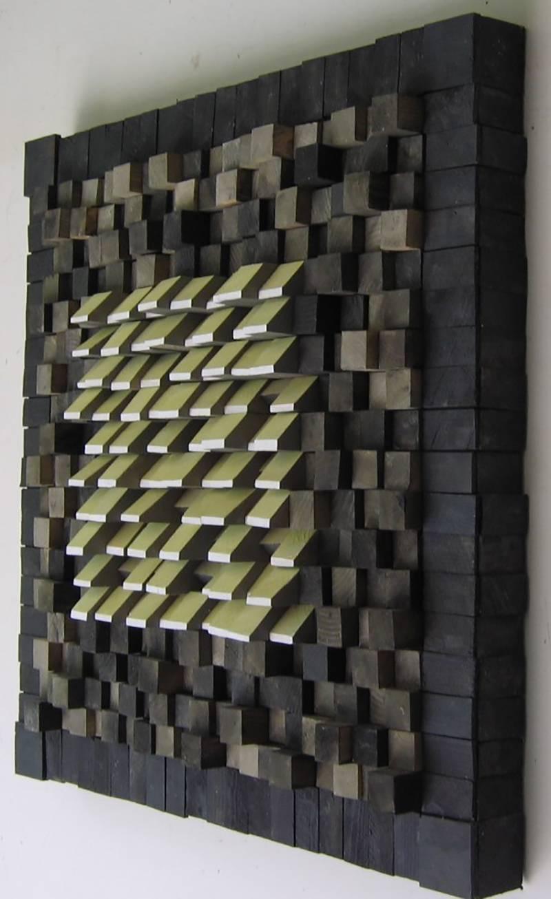 Oasis (Modern Abstrakte Holz-Wandskulptur in Schwarz und Blassgelb) – Sculpture von Stephen Walling