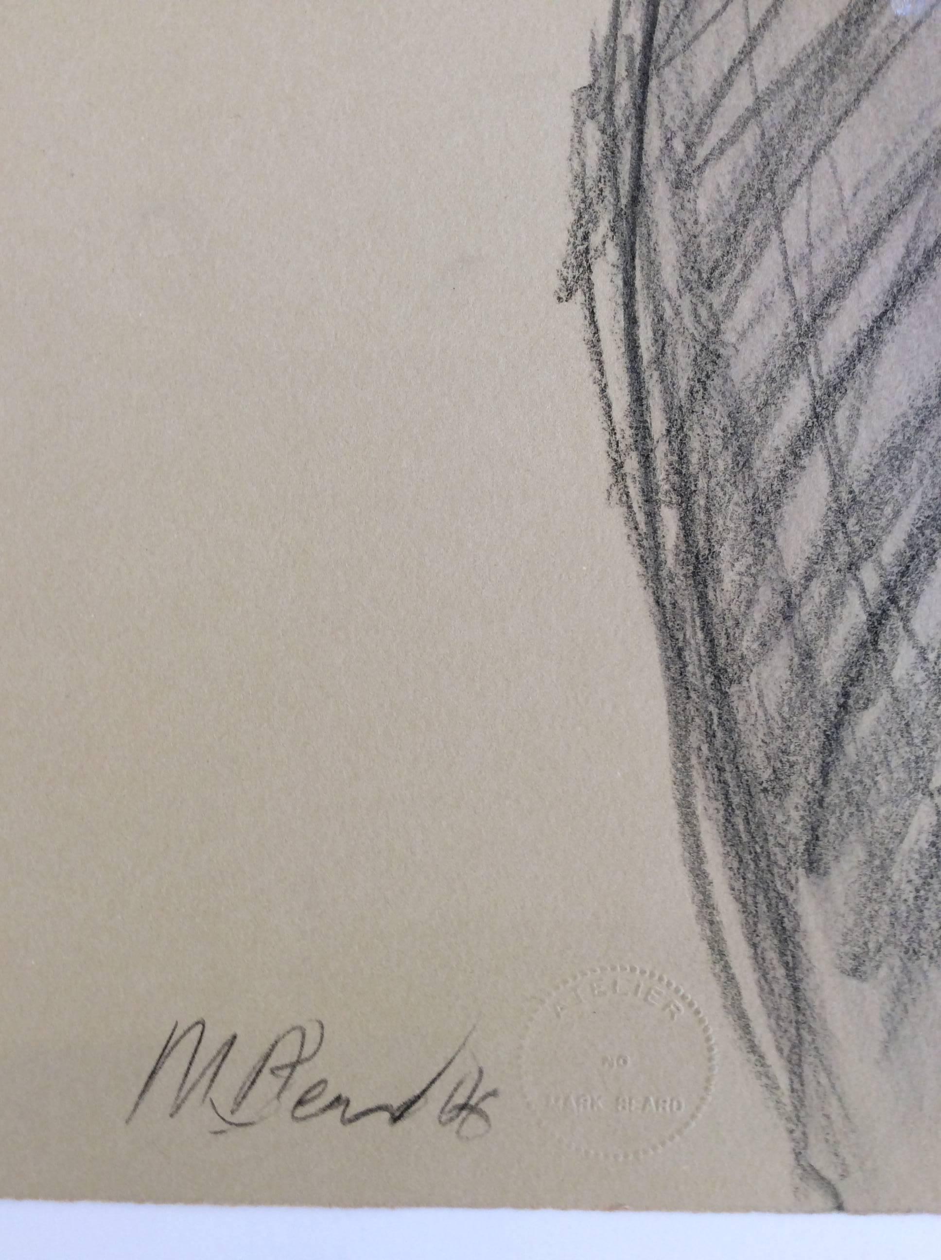 Motif figuratif masculin contemporain d'un nu, fusain sur papier MB 821 A - Moderne Art par Mark Beard