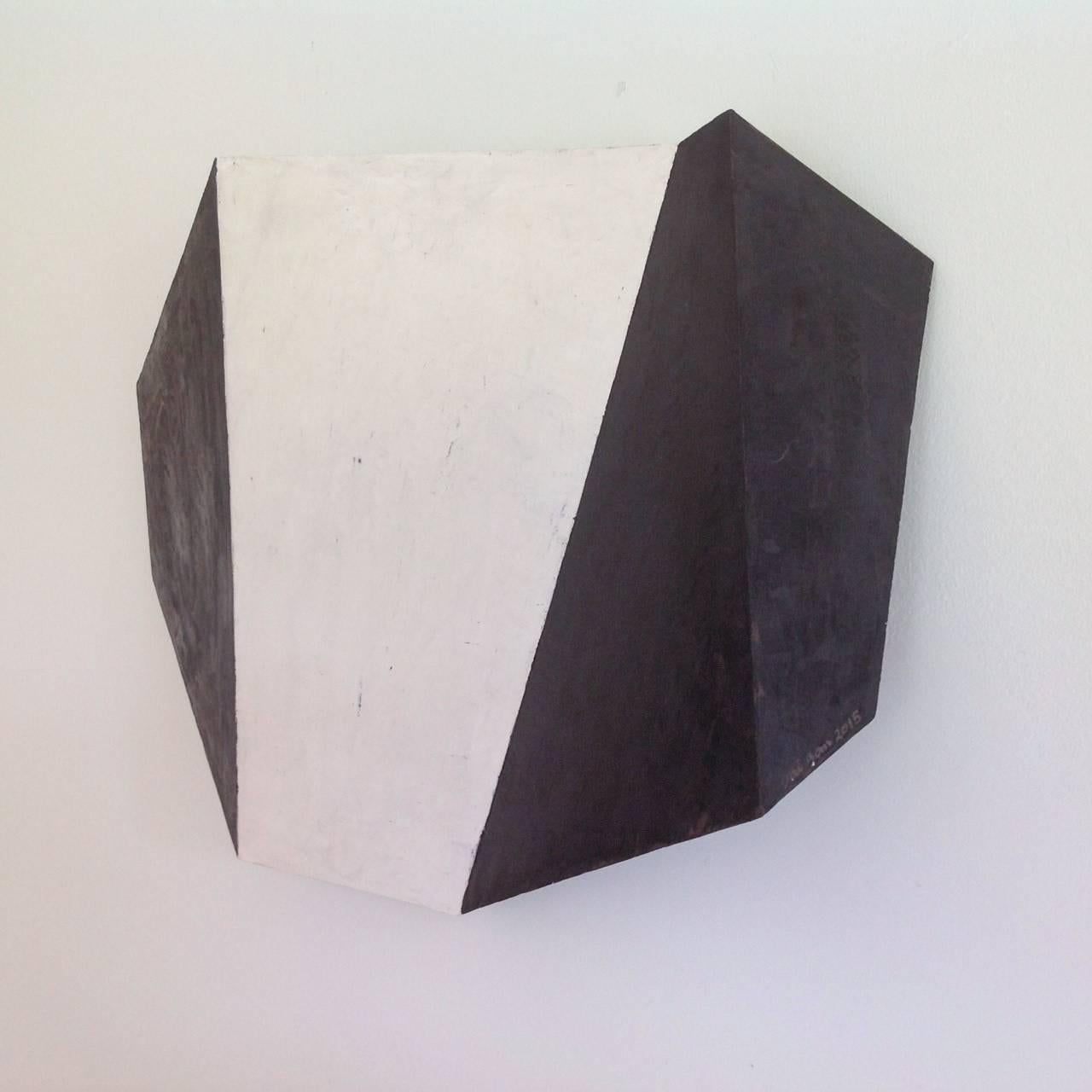 Black and White (Minimalist Abstract 3D Wall Sculpture) - Beige Abstract Sculpture by Dai Ban