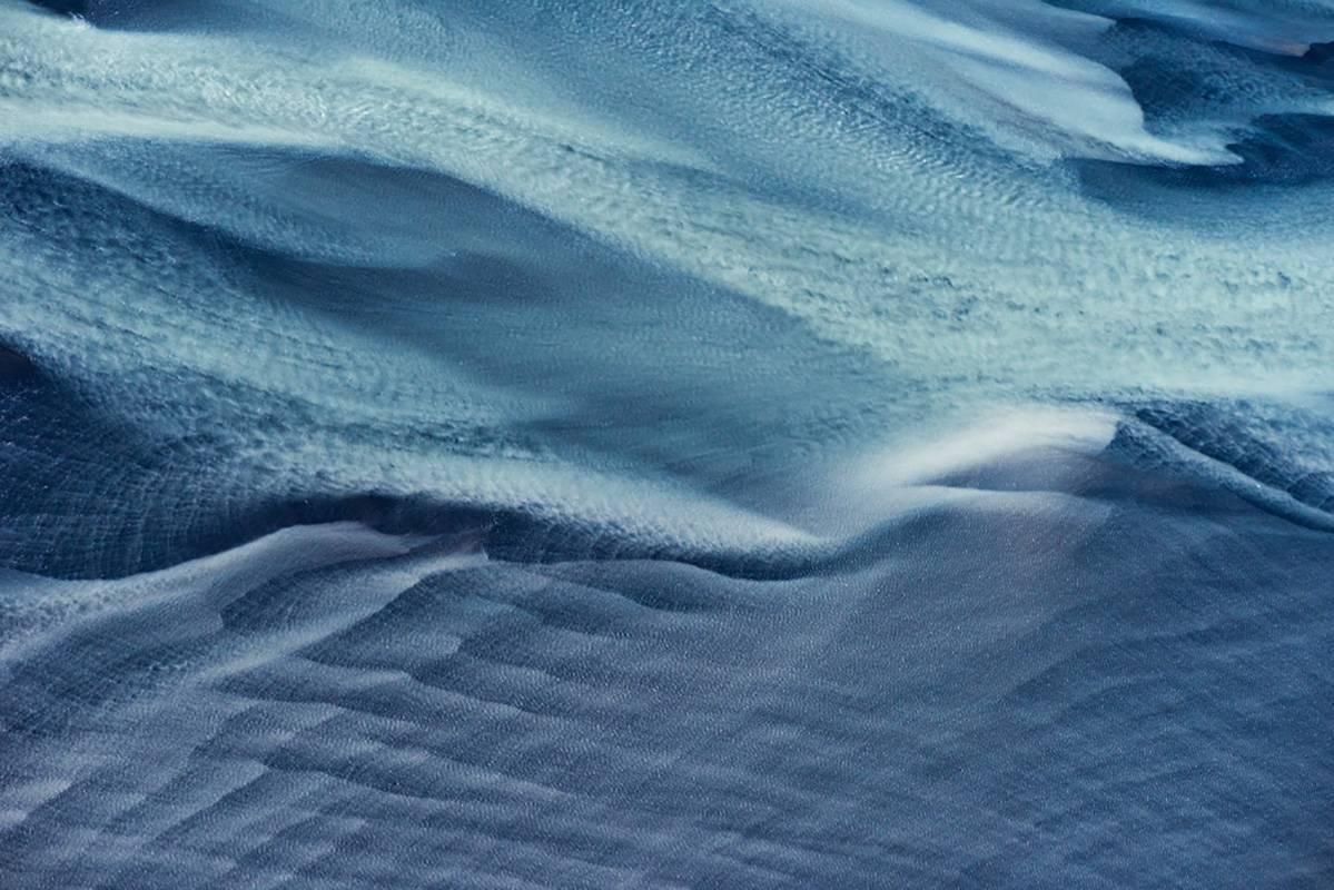 Color Photograph John Griebsch - Rivers Islandes 309 - Suderland, Islande (Photographie numérique d'archives aériennes)