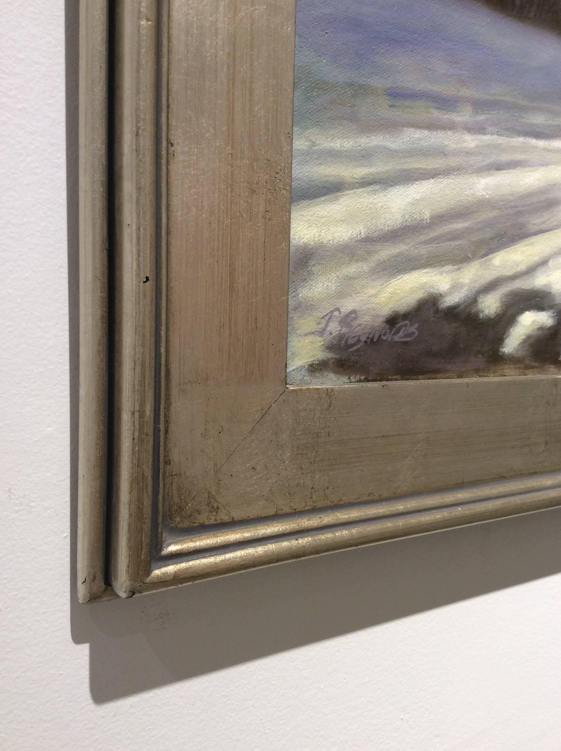 Peinture à l'huile Paysage champ de neige d'hiver, cadre argenté - Moderne Painting par Judy Reynolds