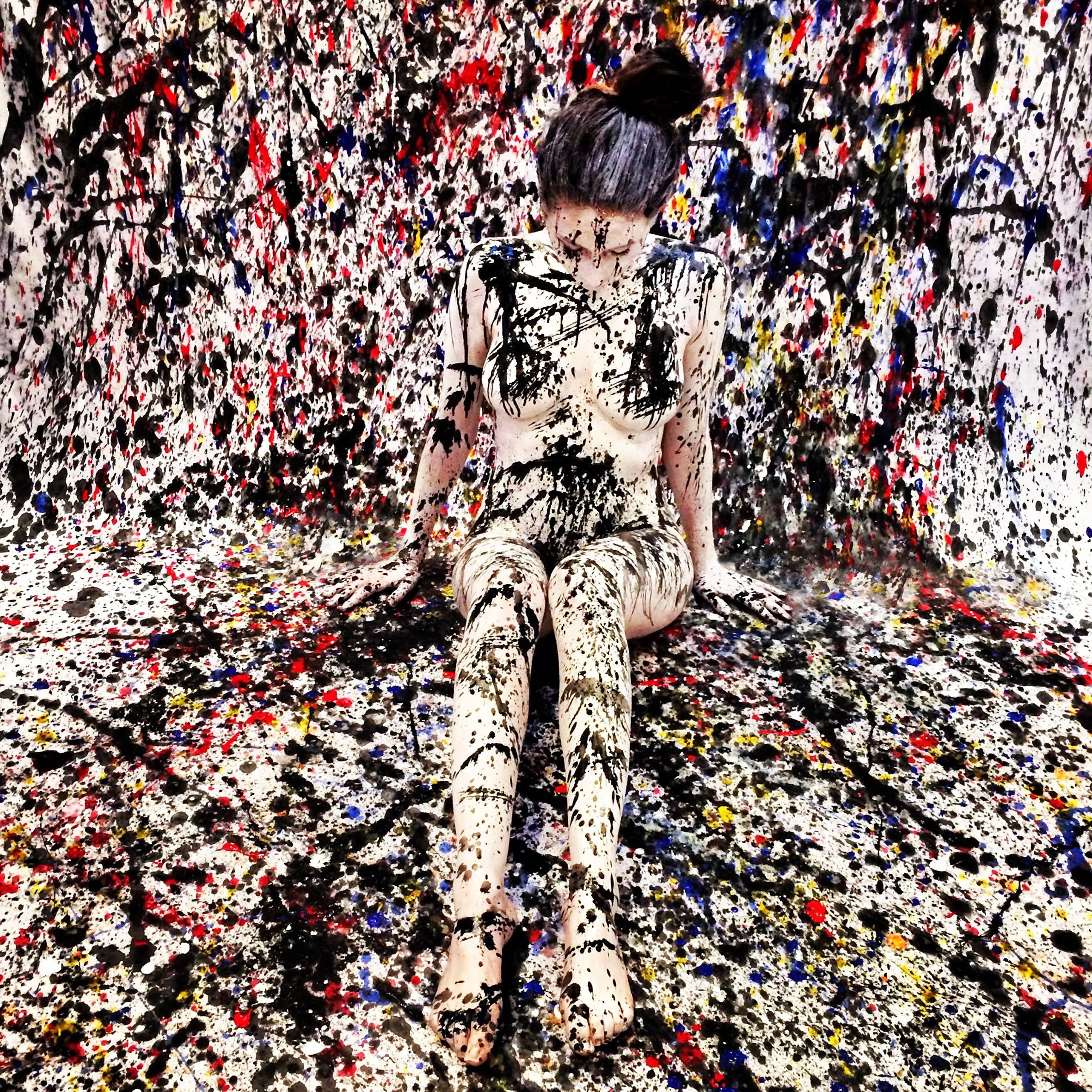 Nicole Furman Figurative Photograph - Hommage a Pollock I 