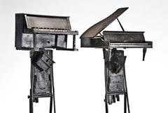 Upright and Grand (pair of piano figures, black)