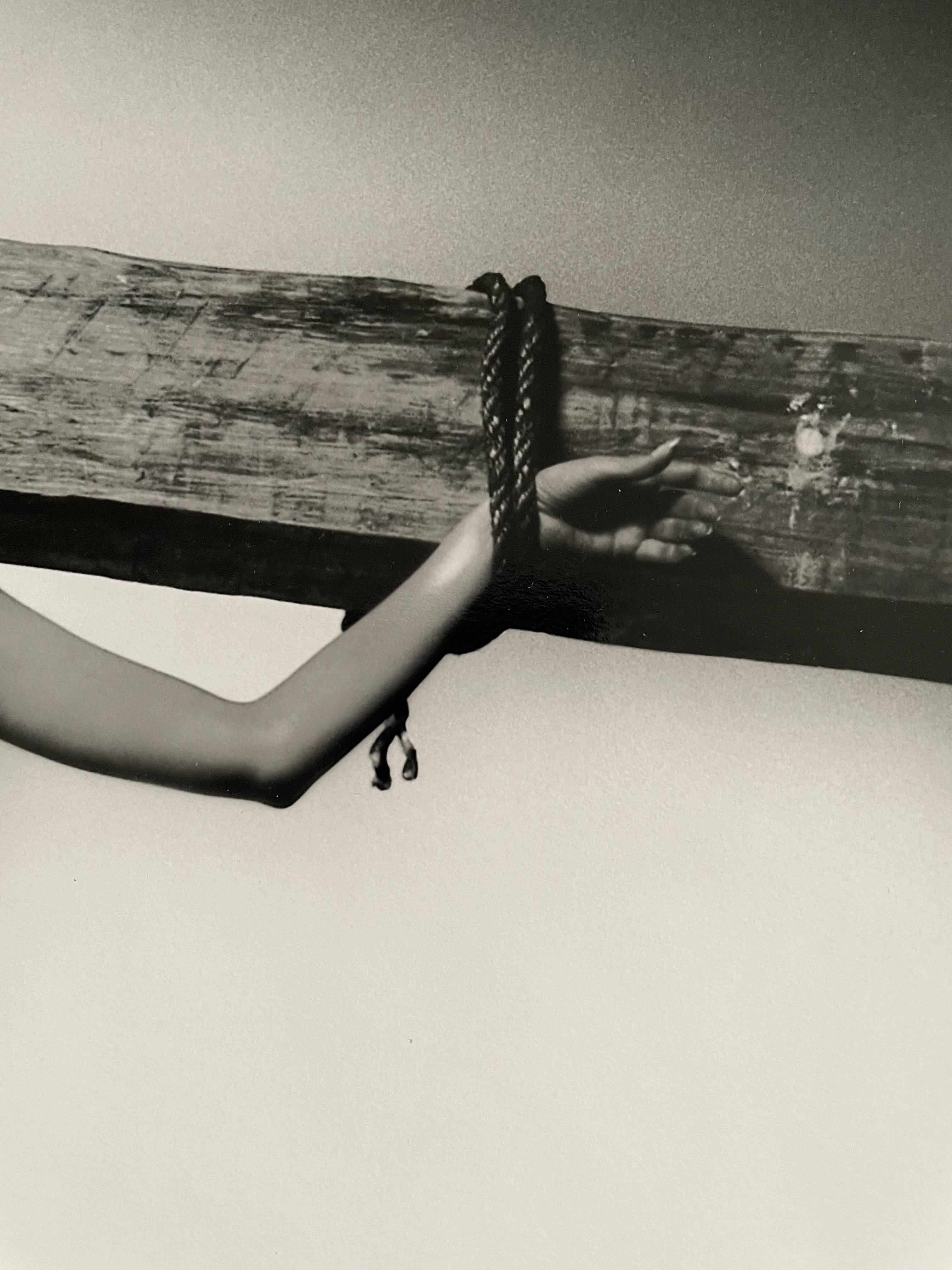 Raquel Welch, photographie LIFETIME argent gelatin b/w, 1966 en vente 8