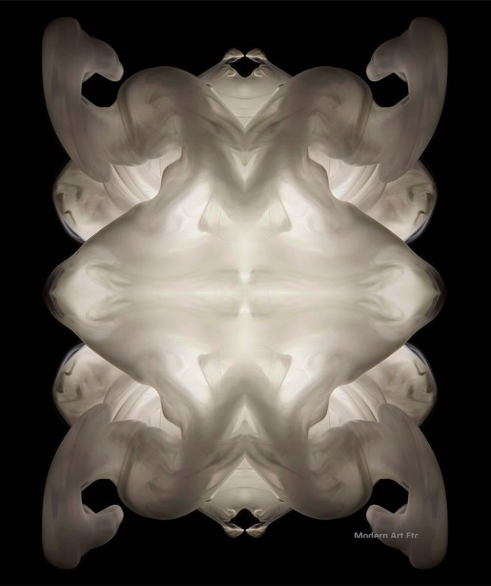 Fotografía - Estructuras abstractas clásicas nº 18 - matted, signed, numbered - Photograph Contemporáneo de MAE Curates