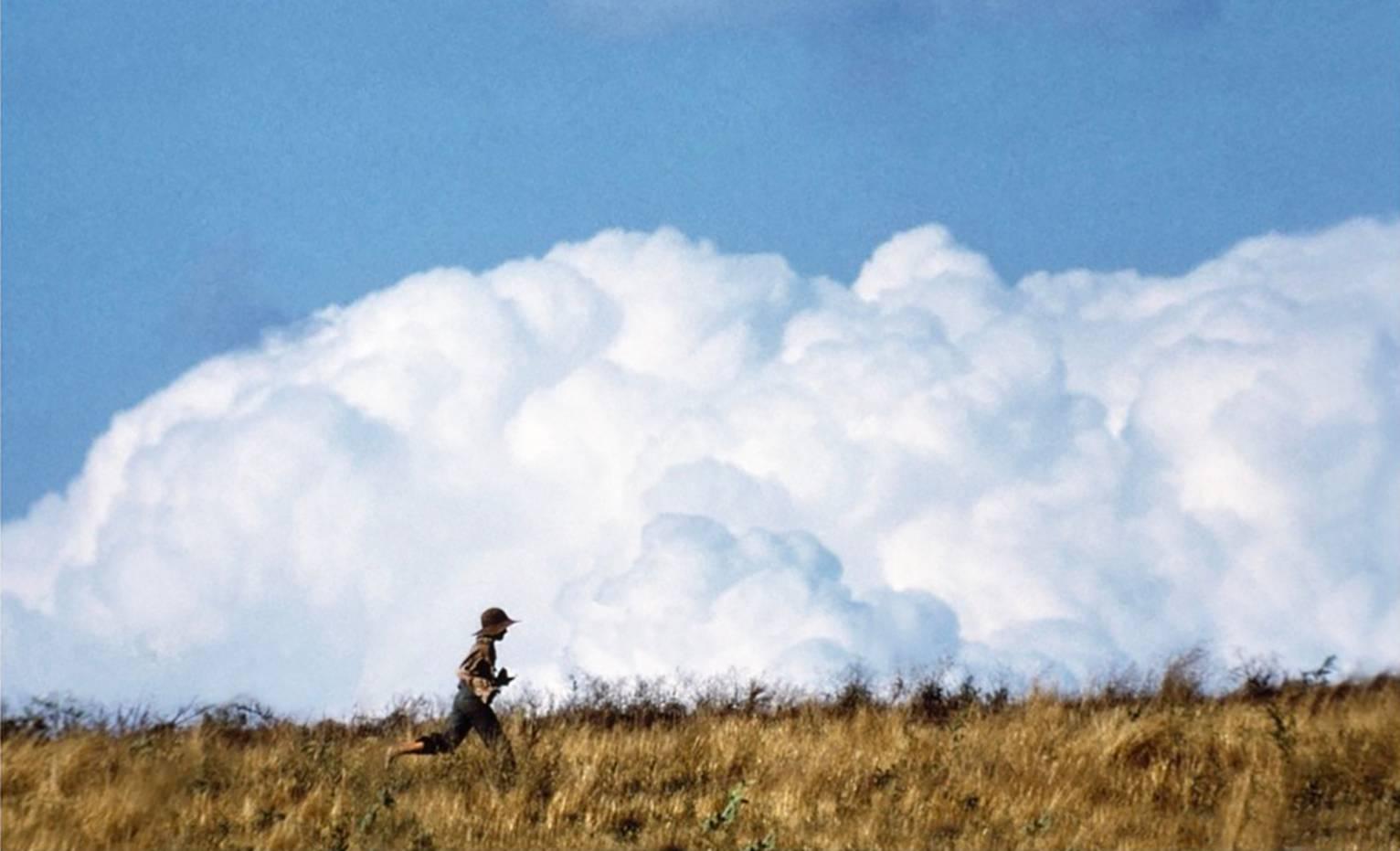 Douglas Kirkland Color Photograph - Tom Sawyer