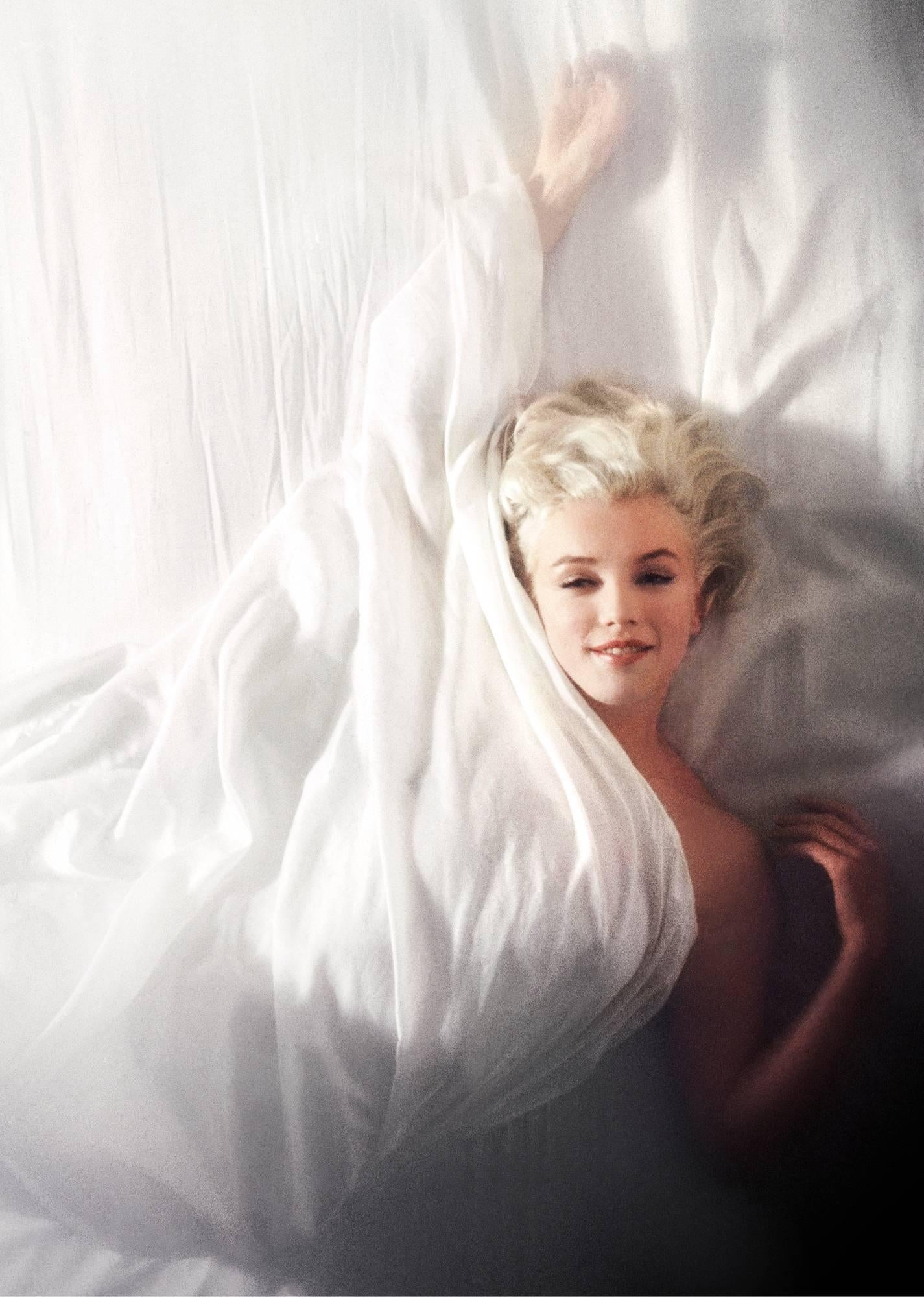 Douglas Kirkland Portrait Photograph - Marilyn Monroe, 1961