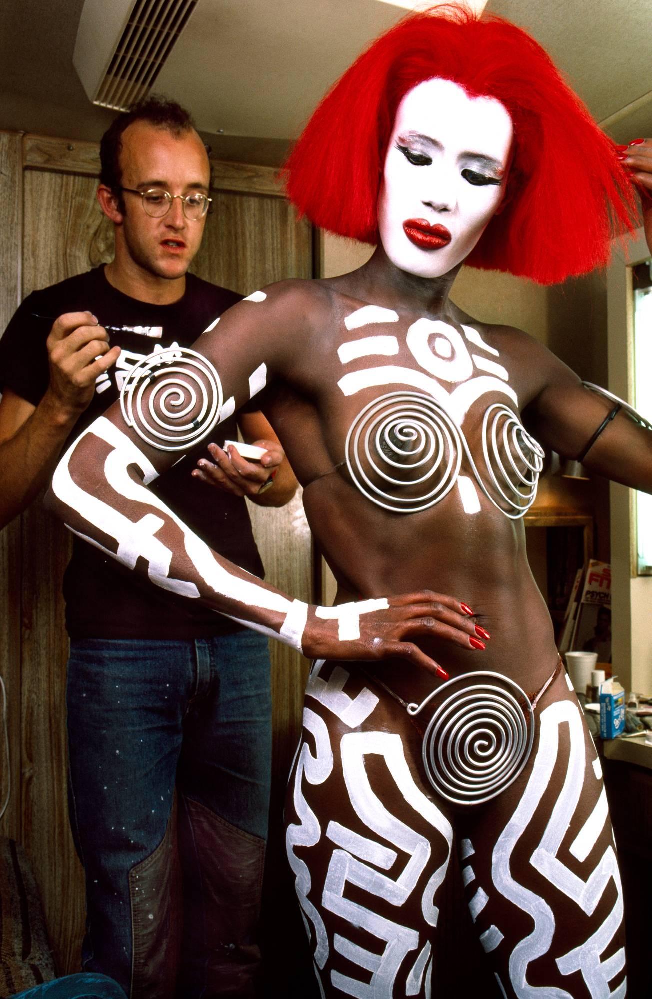 Douglas Kirkland Portrait Photograph - Keith Haring and Grace Jones - "Vamp" 1986