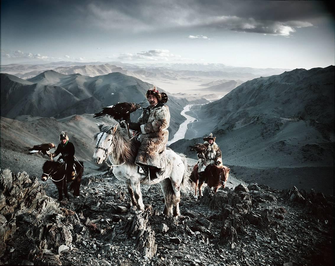 Jimmy Nelson Landscape Photograph - VI 12  Altantsogts, Bayan Olgii Mongolia