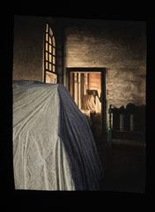HEADBOARD AND SHROUDS