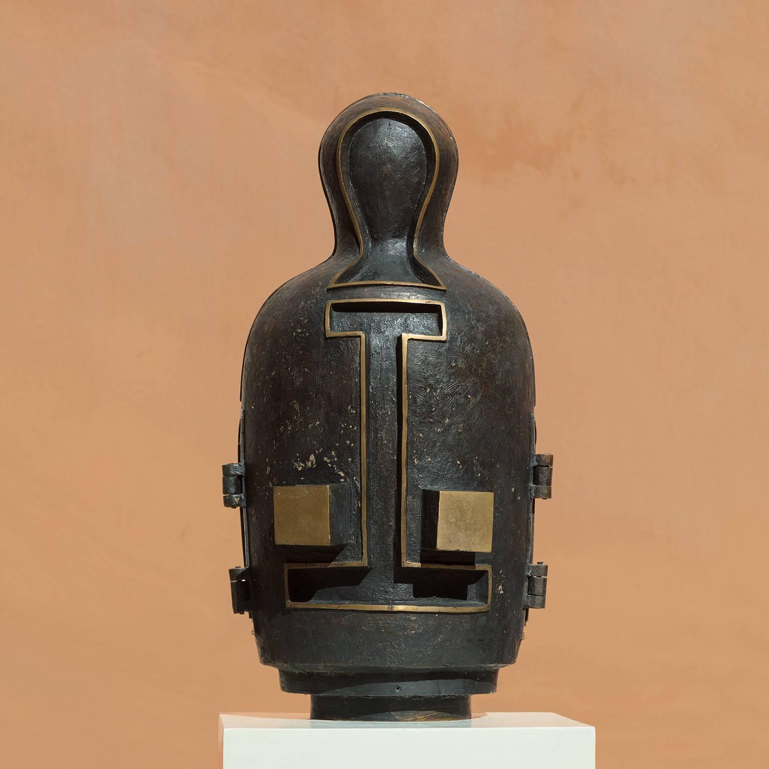 Canopo - Bronze Sculpture with Secret Compartments, Funerary Urn, Antropomorphic - Gold Figurative Sculpture by Angelo Canevari