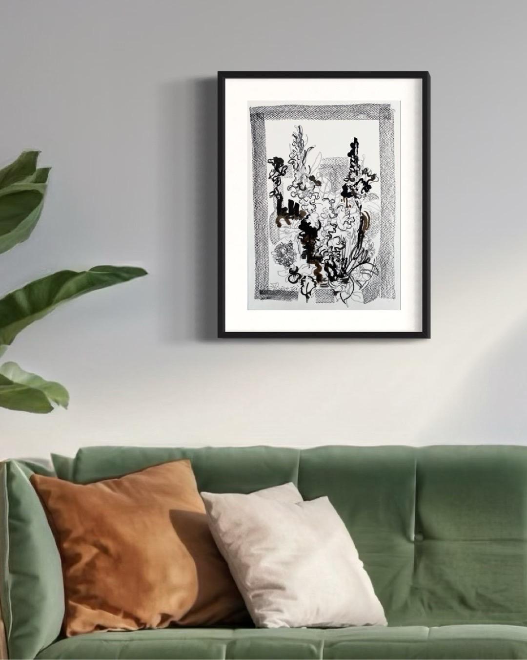 Dessin original Time Series-Gladiolus-PleinAir-Artiste récompensé par la Grande-Bretagne-Encre sur papier - Gris Landscape Art par Shizico Yi