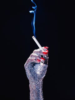 Tyler Shields - « Glitter Hand », photographie de 2022, tirée par la suite