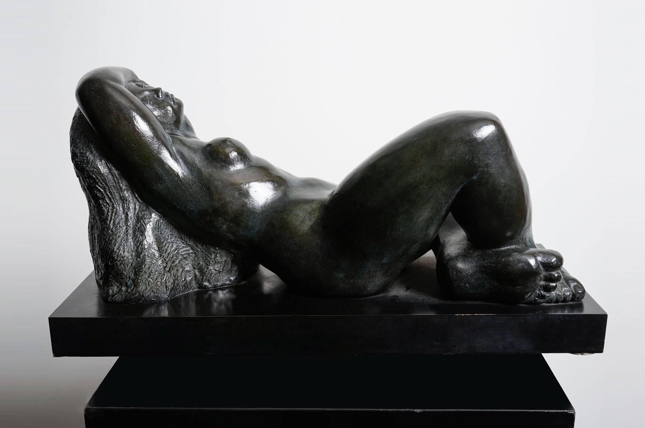 Rene Letourneur – The Dream - Bronze Sculpture - Gold Nude Sculpture by René Letourneur