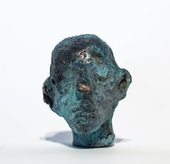 Miniatur-Skulptur eines figurativen Kopfes aus türkisfarbener, patinierter Bronze