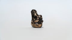 Umgekehrte, polierte Bronzeskulptur eines figurativen Kopfes im expressionistischen Stil im Taschenformat
