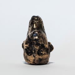 Umgekehrte, polierte Bronzeskulptur eines figurativen Kopfes im expressionistischen Stil im Taschenformat