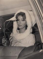 Talitha Getty le jour de son mariage, 1966 Impression presse d'origine