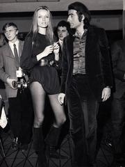 Veruschka & Franco Rubartelli, Milan, 1970 Impression de presse d'origine