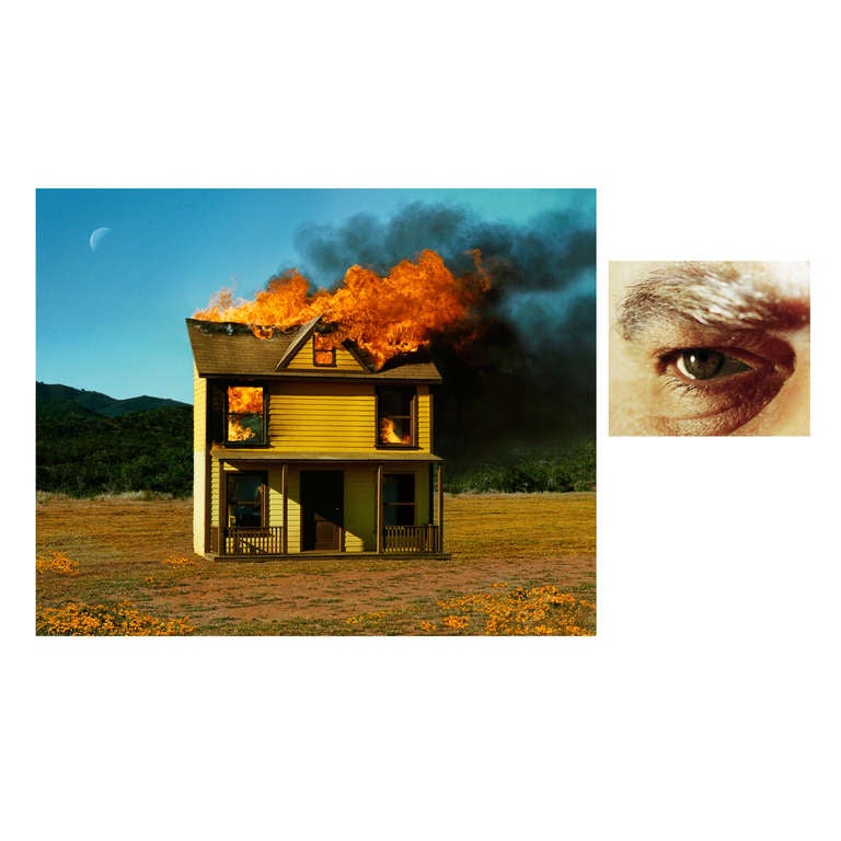 4:01 Uhr, Sun Valley and Eye #3 (Hausfeuer) – Photograph von Alex Prager