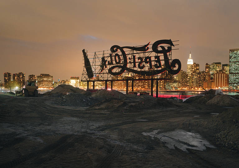 Pepsi-Cola Sign, New York - Photograph by Lynn Saville