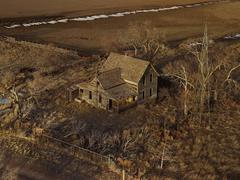 Gelbe Porch, Sheridan County, Nebraska, aus der Serie Dirt Meridian
