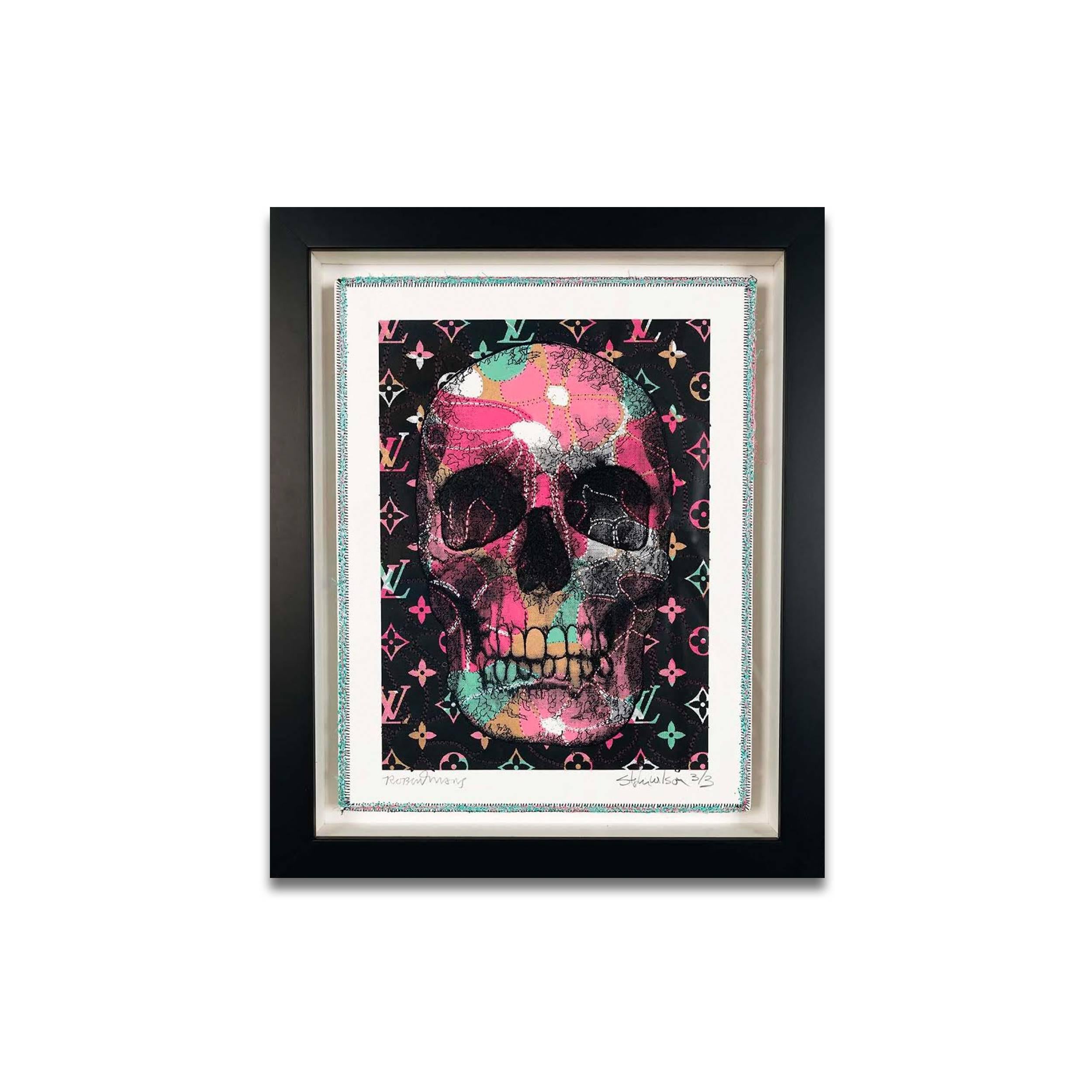 Robert Mars/Stephen Wilson Skulls Collaboration 2 est une œuvre figurative abstraite contemporaine rose et turquoise et noire en techniques mixtes qui mesure 12 x 9 et dont le prix est de 2 100 $.


Né et élevé à Hoboken, dans le New Jersey, Stephen
