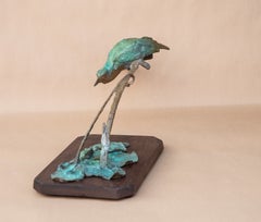 « Balancing Act », sculpture en bronze représentant un martin-pêcheur, style réaliste, signée, XXIe siècle