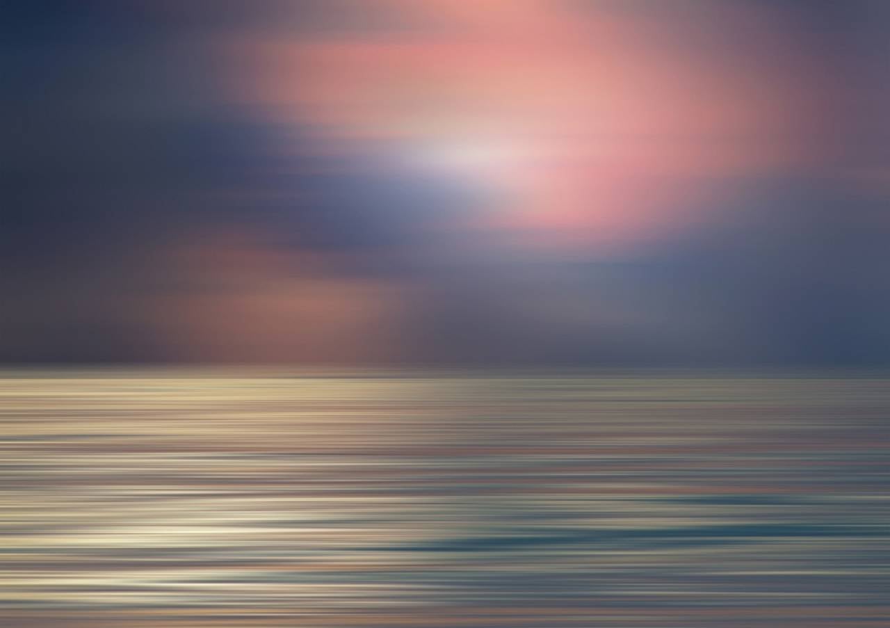 Christine Matthai Abstract Photograph - Miami Light