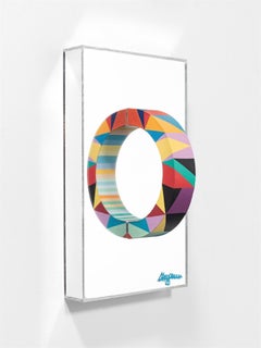 Ohne Titel, Acryl auf dünnem Karton auf Holz, auf einem verspiegelten Kunststoffobjekt befestigt